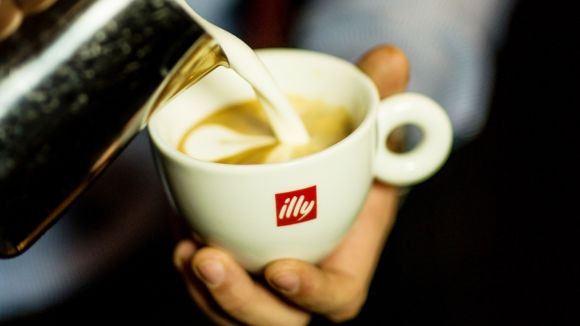 Итальянский кофе Illy